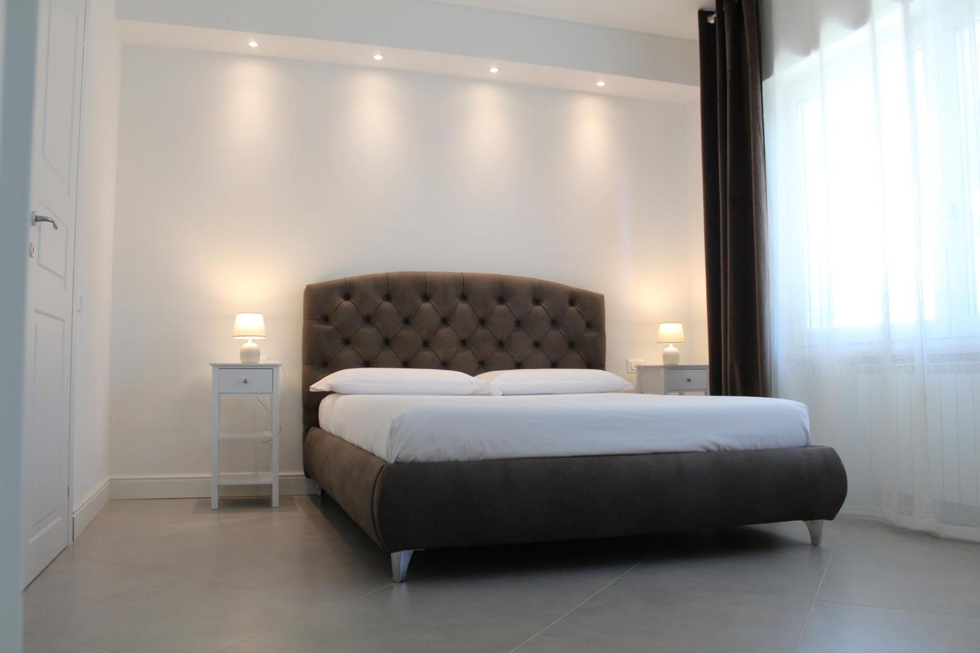 Villa Forte Salvi - Rooms Peschiera del Garda Eksteriør billede